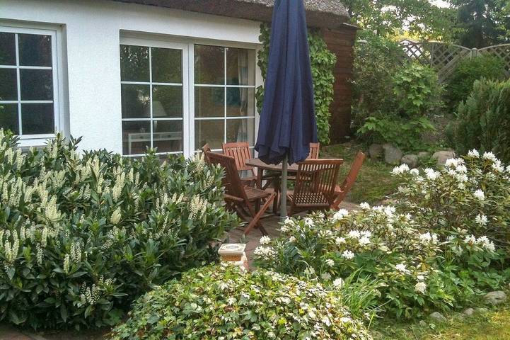 Ferienhaus für 7 Personen, mit Terrasse und Garten in Binz - 4