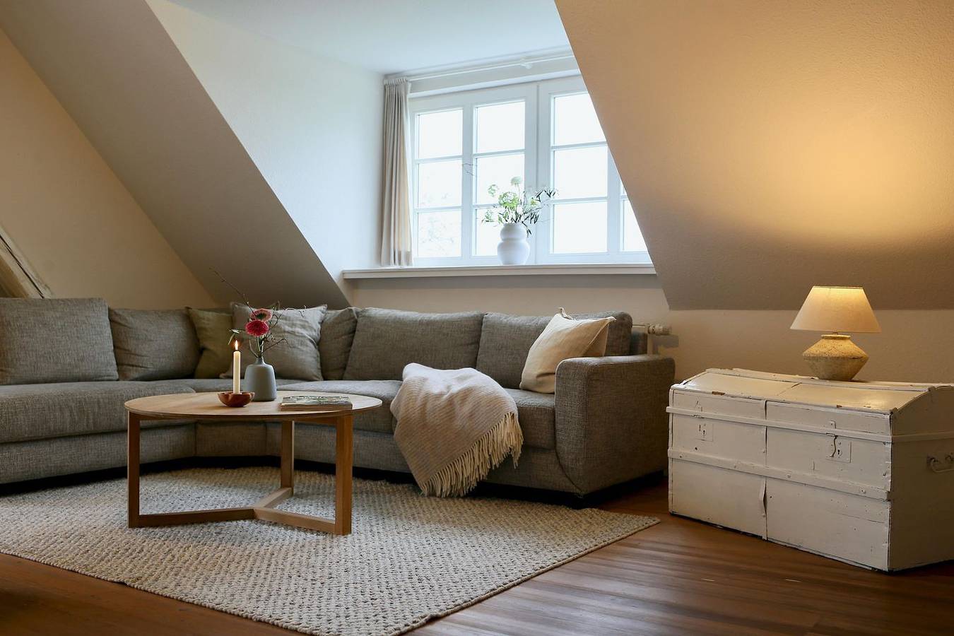 Ganze Wohnung, 4-Sterne-Ferienwohnung "Nordstrand" - Erholung und Großzügigkeit in Reußenköge, Nordseeküste