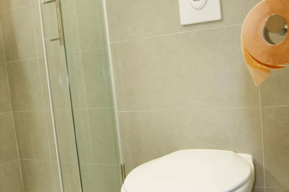 Ganze Wohnung, Apartments Mi&Ni - One Bedroom Apartment with Balcony and Sea View in Cavtat, Dubrovnik-Neretva