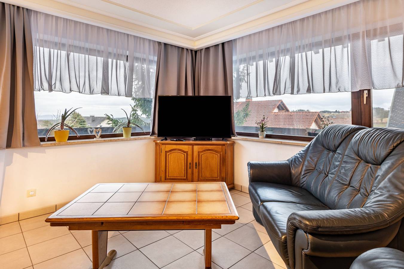 Ganze Wohnung, Ferienwohnung "Frische Brise" mit Bergblick, Balkon und Wlan in Grafenhausen, Südschwarzwald