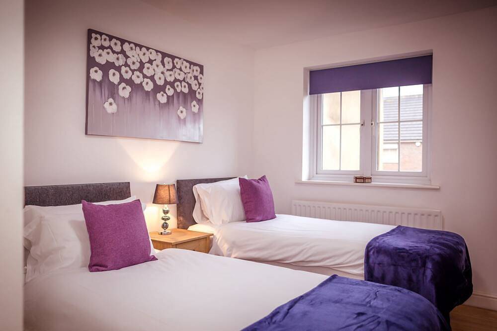 Geheel appartement, Beautiful Dawn - relax with stunning marina views in Eastbourne, East Sussex