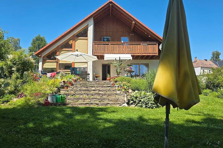 Ferienwohnung für 4 Personen, mit Balkon und Garten - 1