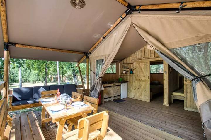 Chalet pour 5 personnes, avec piscine et terrasse en Dordogne - 3