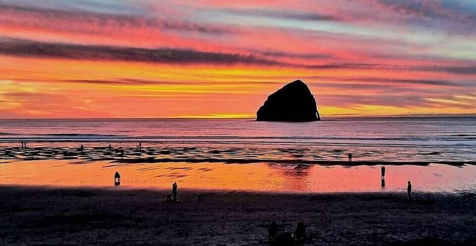 Vacation rental for 12 people, with terrace in Pacific City