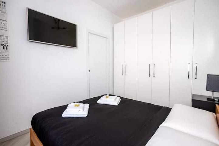 Ganze Wohnung, [Maison Lebon 5 ★] Modern & elegant! Metro 1min in Mailand, Mailand Provinz