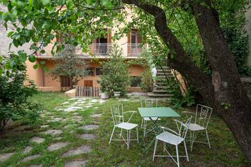 Gîte pour 9 personnes, avec vue et jardin à Ripoll