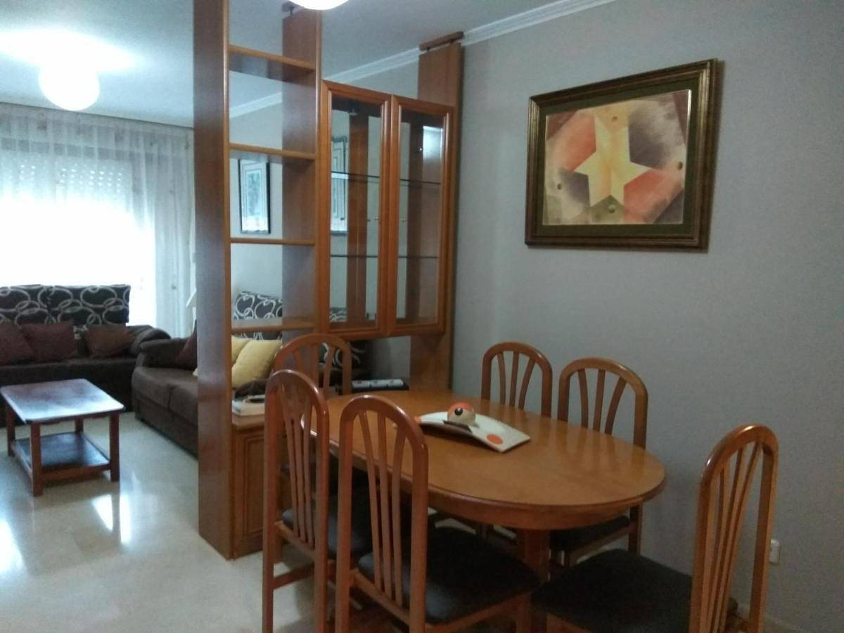 Appartement entier, Piso Cantoarena in Marín, Rías Baixas