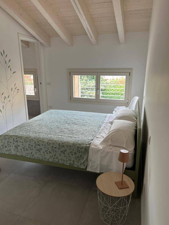 Le Casette B - Camera con bagno in Lazise, Gardasee-Berge