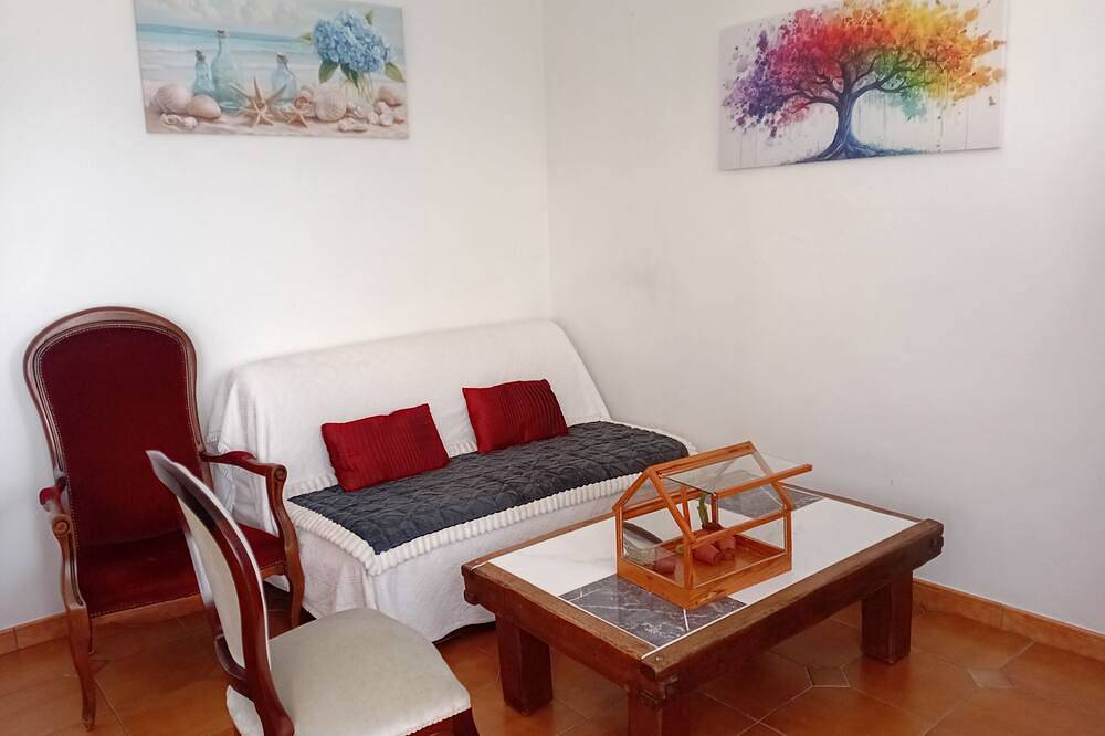 Dormitorio entre Trega y Minho A Guarda in Camposancos (A Guarda), La Guardia
