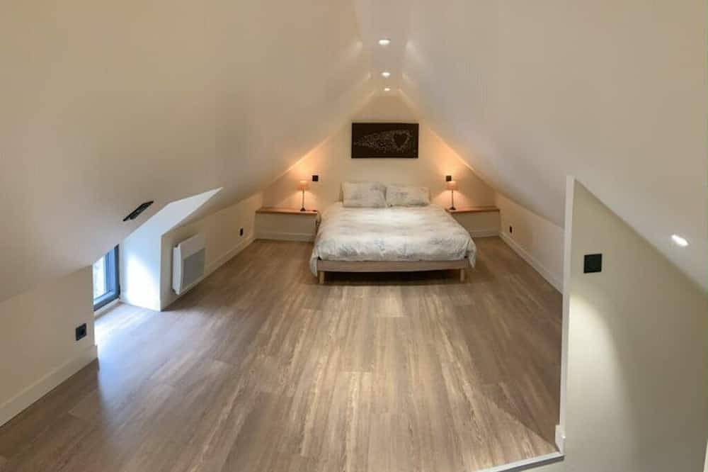 Maison Bretonne Rénovée au Cœur de Bignan – Confort & Charme in Bignan, Région de Pontivy