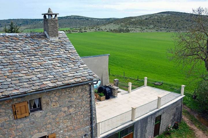 Gîte pour 5 personnes à Montbrun
