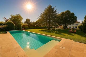 Gîte pour 12 personnes, avec jacuzzi ainsi que balcon et jardin à Saint-Nom-la-Bretèche