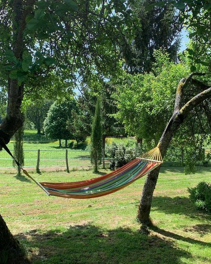 Location de vacances pour 2 personnes, avec jardin ainsi que piscine et vue à Saint-Yrieix-la-Perche - 4