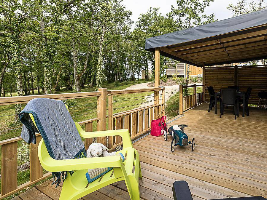 Camping Sites et Paysages - Les Hirondelles  - Mobilheim 6 personen - Premium Lacave - (2 Schlafräume) - Tv - Klimaanlage - Lv - 2 Bäder in Loupiac (Lot), Quercy