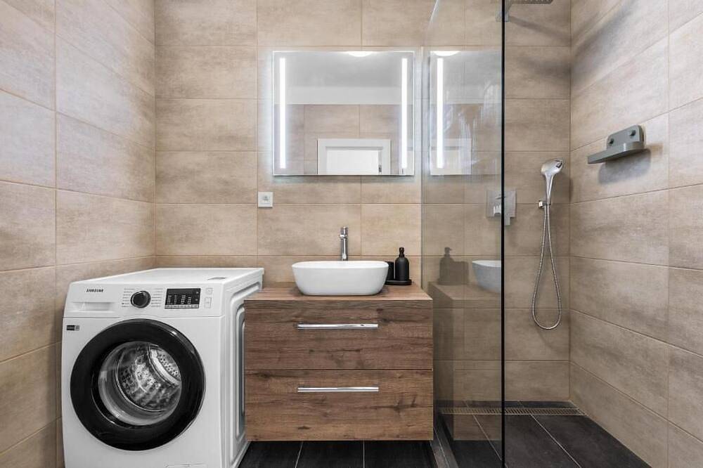 Ganze Wohnung, Cozy 1-bedroom apartment in enjoyable Bratislava with Wifi, Ac in Bratislava, Bratislava und Umgebung