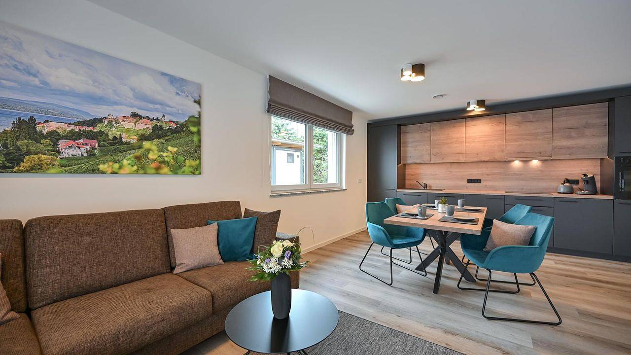 Ganze Ferienwohnung, Ferienwohnung für 4 Personen (95 m²) in Friedrichshafen in Friedrichshafen, Bodenseekreis