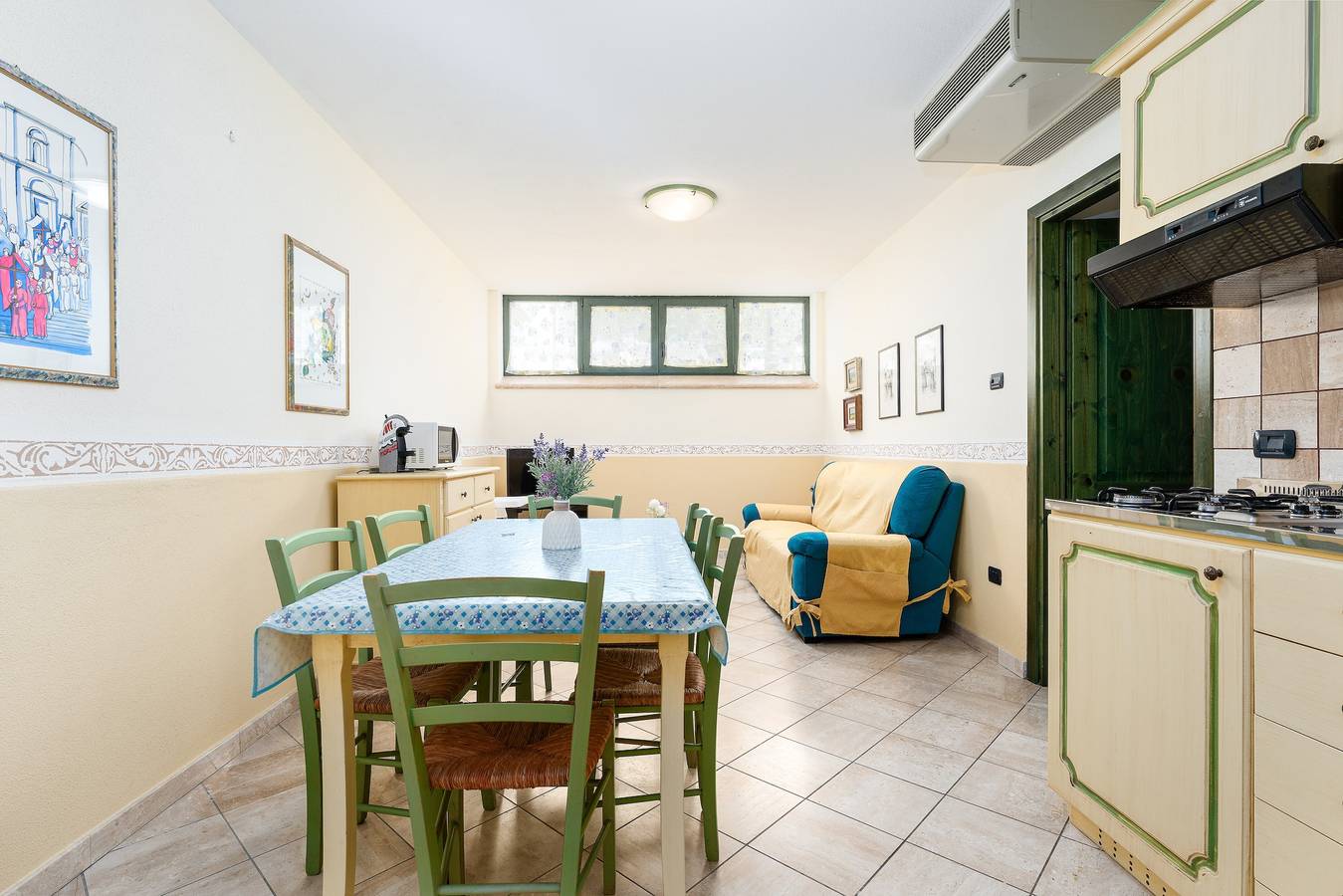 Ganze Wohnung, Ferienwohnung 'Casa Degli Ulivi 2' mit privater Terrasse in Cala Ginepro, Orosei