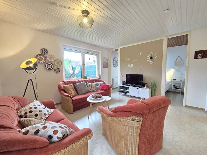Ferienhaus für 4 Personen, mit Terrasse und Garten in Hage - 2