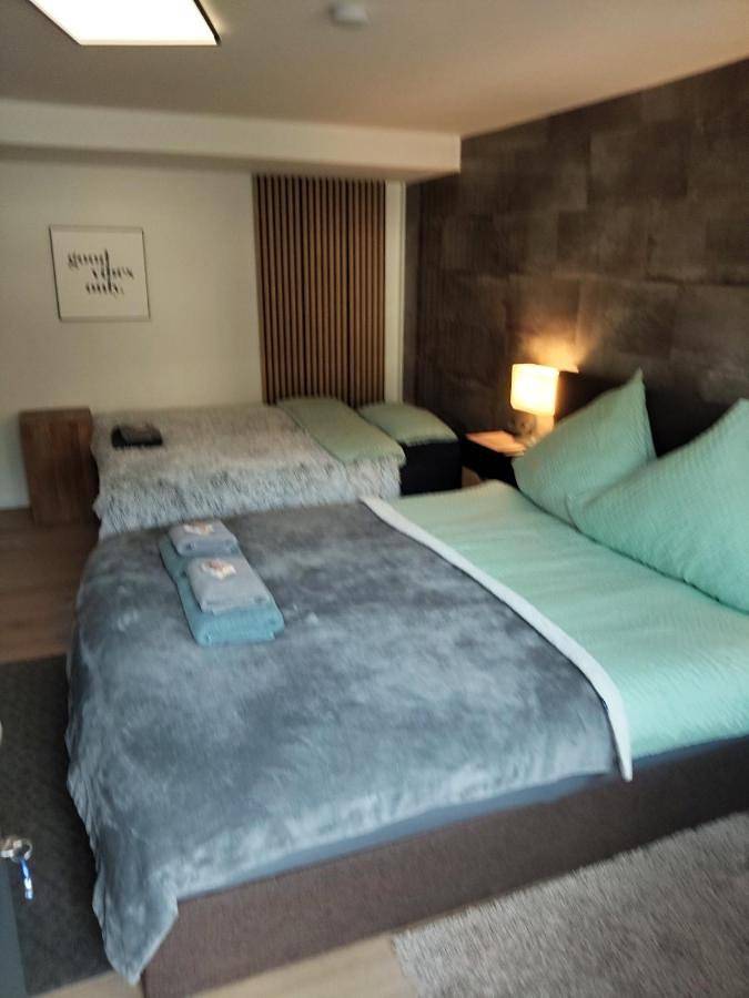 Ferienwohnung für 4 Personen, mit Balkon und Terrasse sowie Ausblick in Birkenau - 4