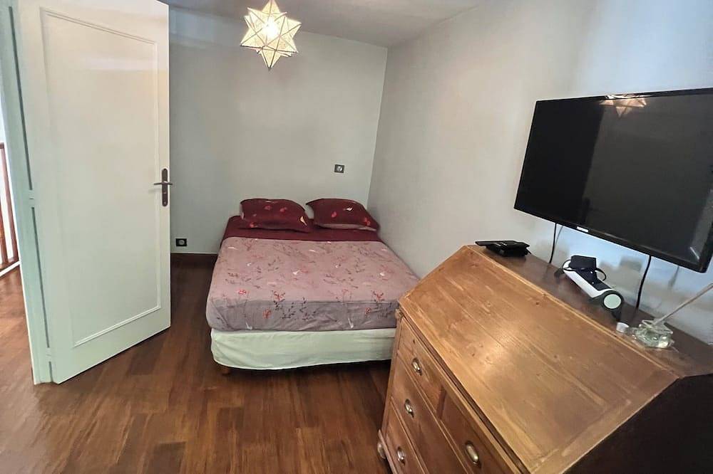 Un Joli Coin de Paradis Avec un Très Beau Jardin in Aulnay-sous-Bois, Sena-Saint Denis