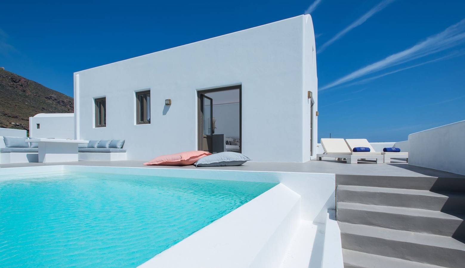 Luxury Santorini Villa | Villa Deluxe Suite | Private Pool | Sea View | Imerovigli in Santorin