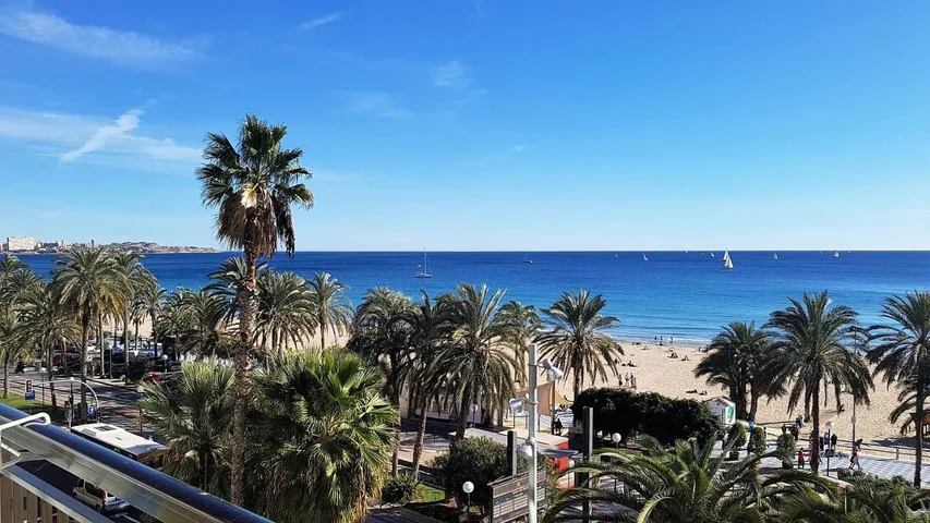 Apartamento de vacaciones para 5 personas, con terraza y vistas - 1