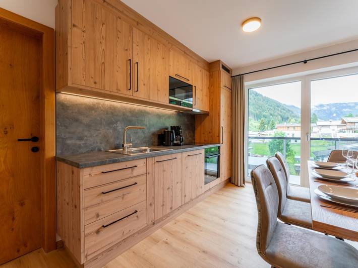 Apartamento entero, Charming apartment directly on the slopes. in Hinterglemm, Saalbach-Hinterglemm