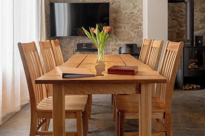 Ferienhaus für 6 Personen, mit Balkon und Garten sowie Pool und Sauna