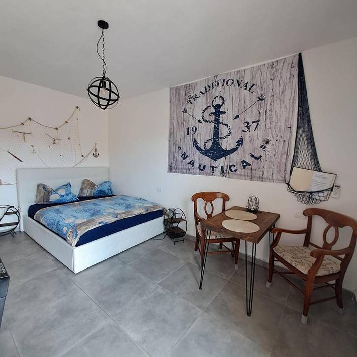 Appartamento per 2 persone, con panorama e balcone nonché vista lago in Valledoria