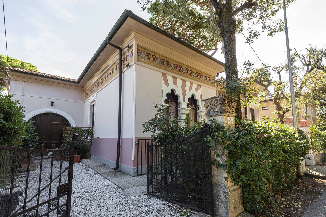 Villa für 8 Personen mit Garten in Lido di Camaiore, Camaiore