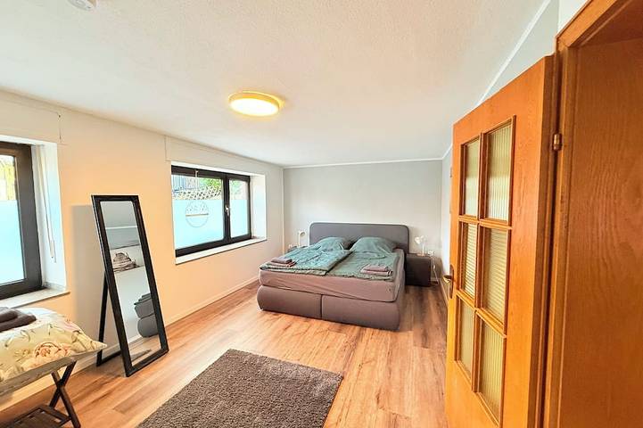 Ganze Wohnung, Gemütliche Ferienwohnung in Nideggen-Berg in Nideggen, Rureifel (Nordrhein-westfalen)