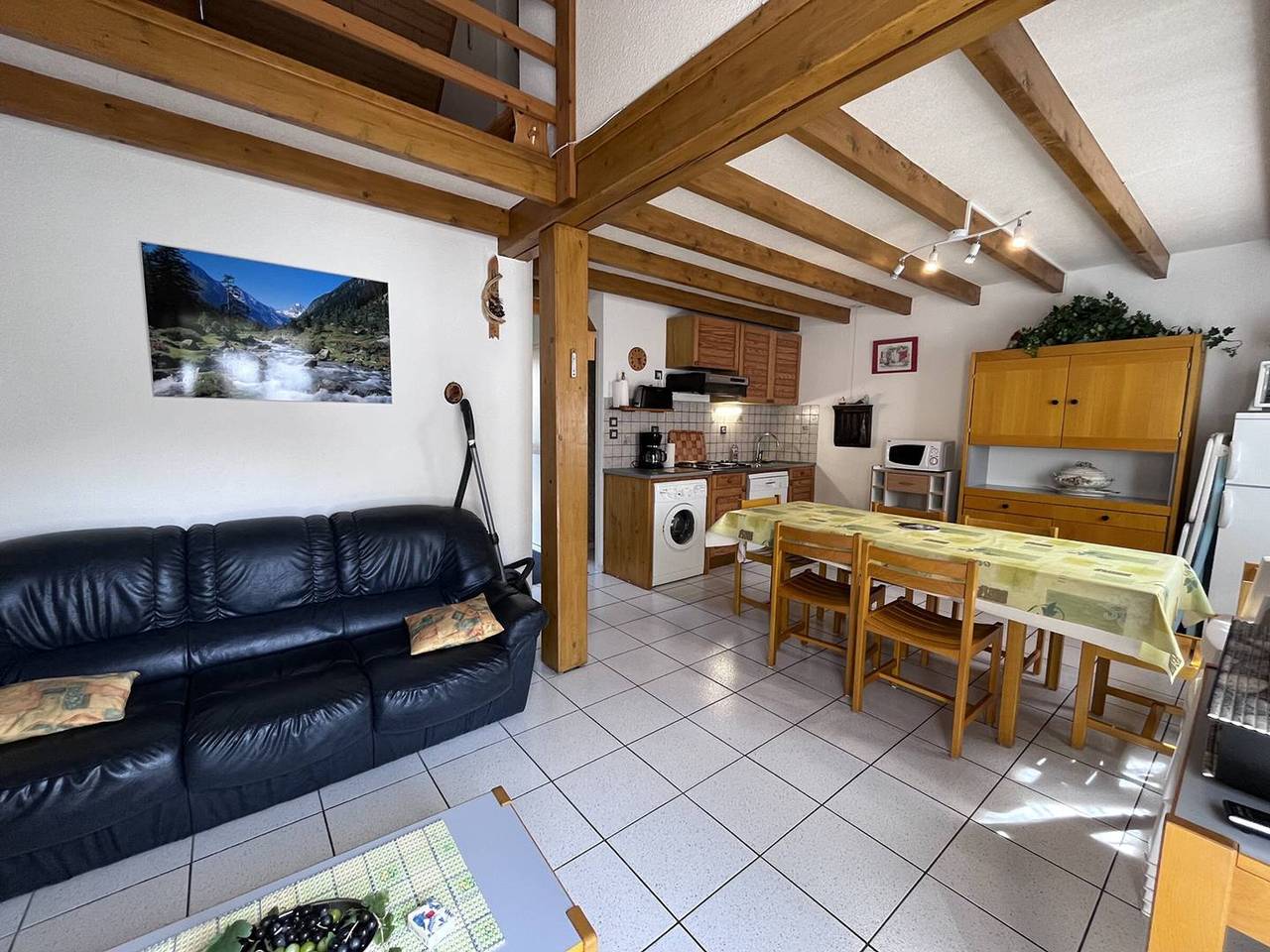Appartement entier, Chalet T4 à Cauterets avec parking et terrasse in Cauterets, Parc national des Pyrénées