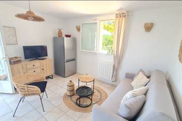 Gîte pour 4 personnes, avec terrasse à Villanova