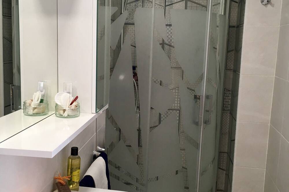 Hel lejlighed, Lagunillas-Travel-Loft in Centro (Málaga), Malaga