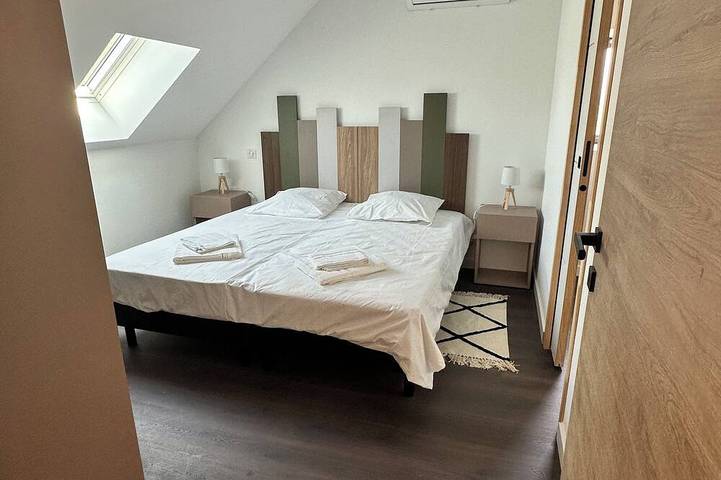 Location de vacances pour 8 personnes, avec jacuzzi, animaux acceptés à Perpezac-le-Blanc - 4