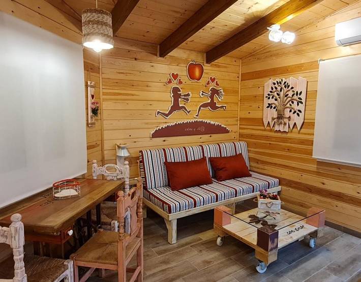 Studio 'Altea' with Shared Pool, Wi-Fi and Air Conditioning in Busot, Costa Blanca