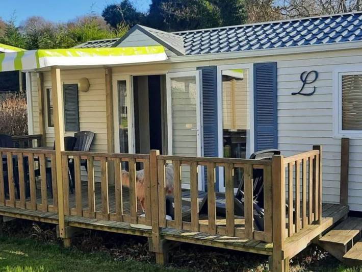 Camping pour 4 personnes, avec piscine à Perros-Guirec