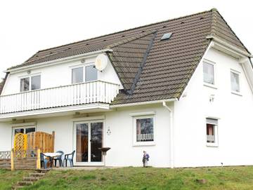 Ferienwohnung für 4 Personen, mit Terrasse in Lütow