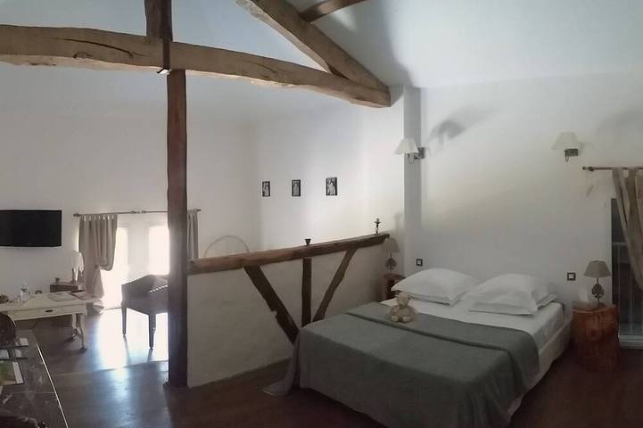 Gîte pour 3 personnes, avec jardin et piscine à Montans - 4