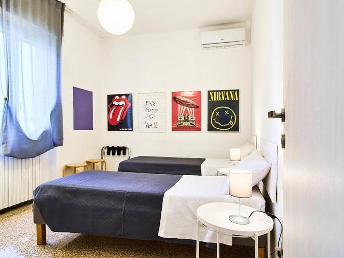 Gîte pour 4 personnes, avec Balcon à Pavie - 2