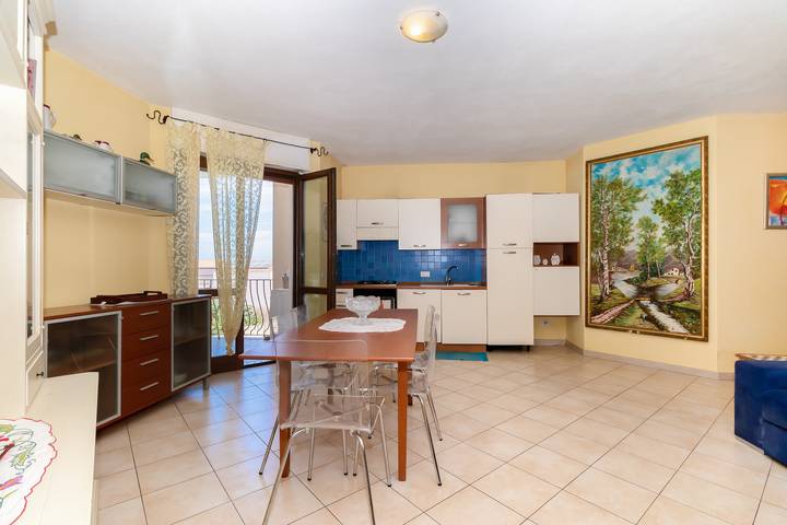 Appartamento intero, Appartamento di vacanza 'Casa Pia' con balcone in Codaruina/Valledoria, Valledoria