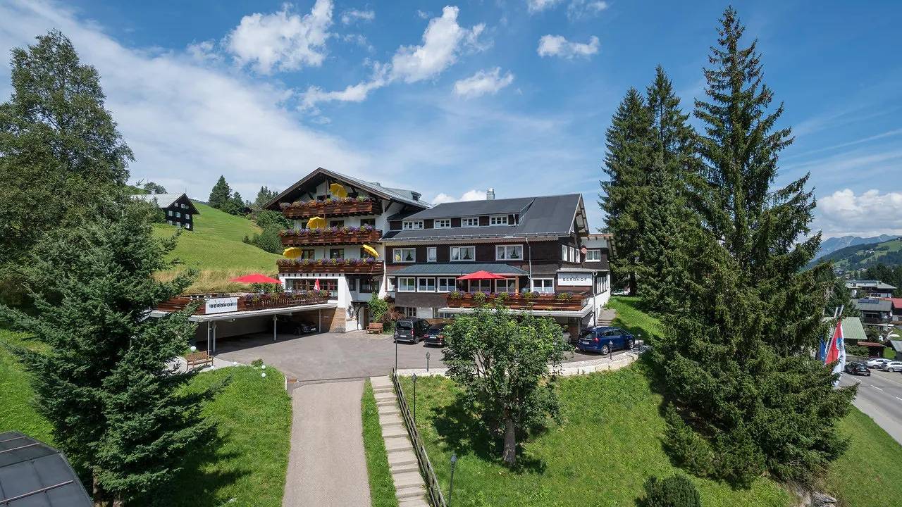 Ganze Ferienwohnung, Ferienwohnung für 3 Personen (34 m²) in Hirschegg (Vorarlberg) in Hirschegg Kleinwalsertal, Mittelberg