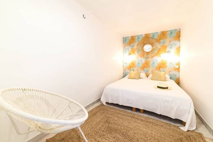 Villa pour 6 personnes, avec balcon et jardin dans Anthéor - 4