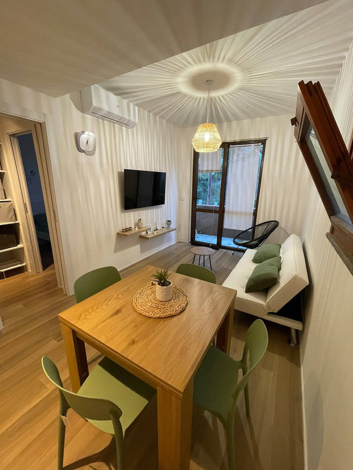 Entire apartment, Apartment 'Salsedine's House' with Private Garden, Wi-Fi and Air Conditioning in Arboriamar, Sorso
