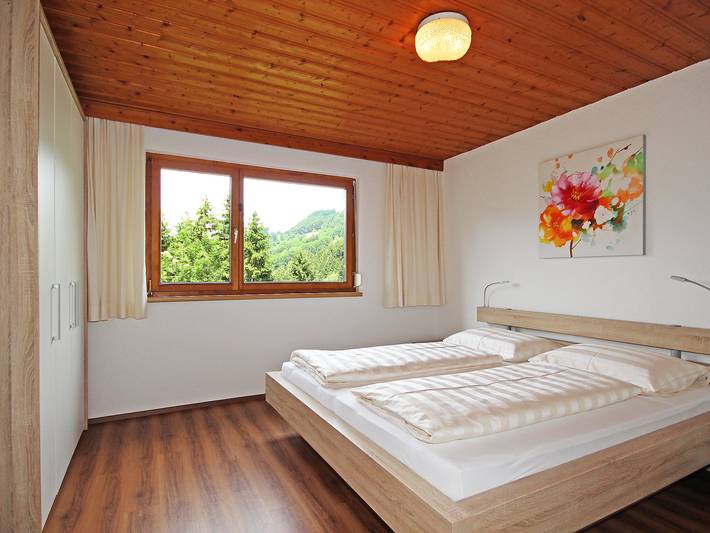 Ferienwohnung für 4 Personen, mit Terrasse und Garten sowie Ausblick in Schruns - 4