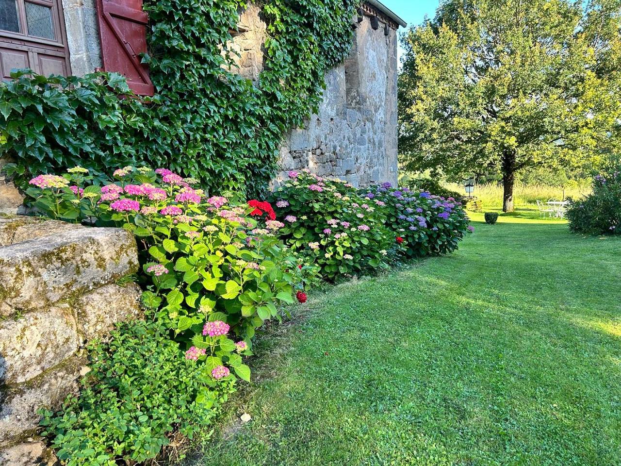 Chambre avec vue - Chambre in Végennes, Massif central