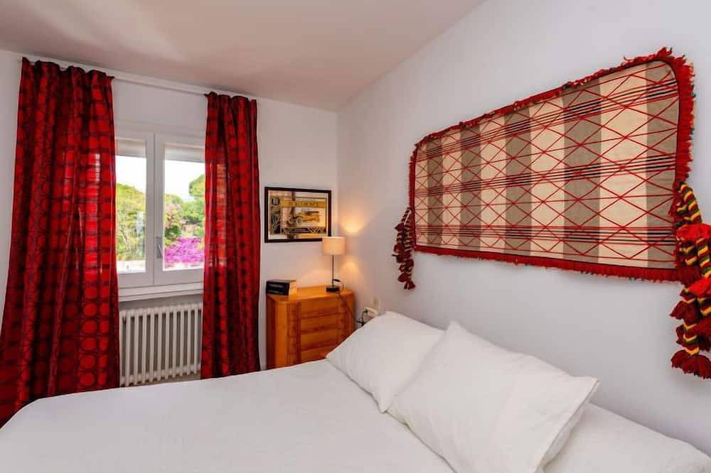 Geheel appartement, Acuario by Interhome in Supermaresme, Sant Andreu de Llavaneres