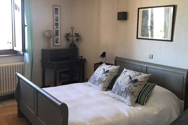 Location de vacances pour 8 personnes, avec balcon et jardin à Vergisson - 2