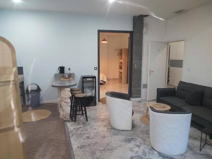 Maison d’hôte pour 3 personnes, avec terrasse et jardin à Peyriac-de-Mer - 2