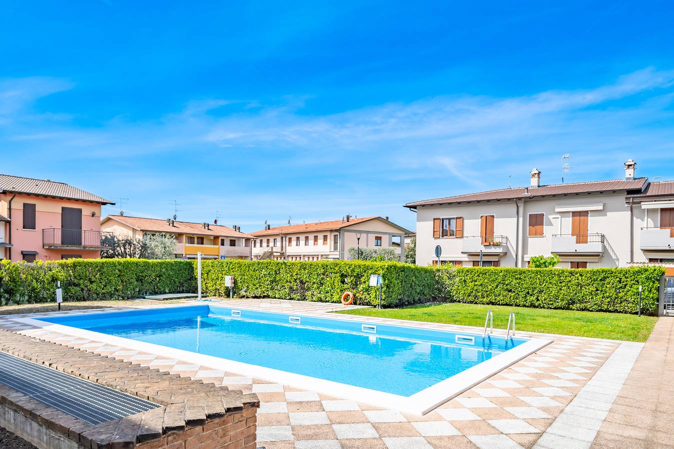 Ganze Wohnung, 0811Bs - Valtenesi Appartment in Manerba del Garda, Gardasee-Berge